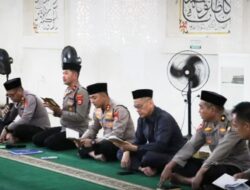Kapolres Maros Kumpulkan Personel di Masjid Agung, Ini Pesan yang Disampaikan !