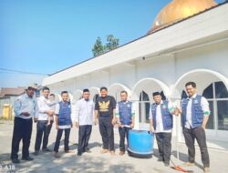 Semangat Gotong Royong Warnai GEBERMAS KUA Maros Baru di Masjid Nurul Hidayah